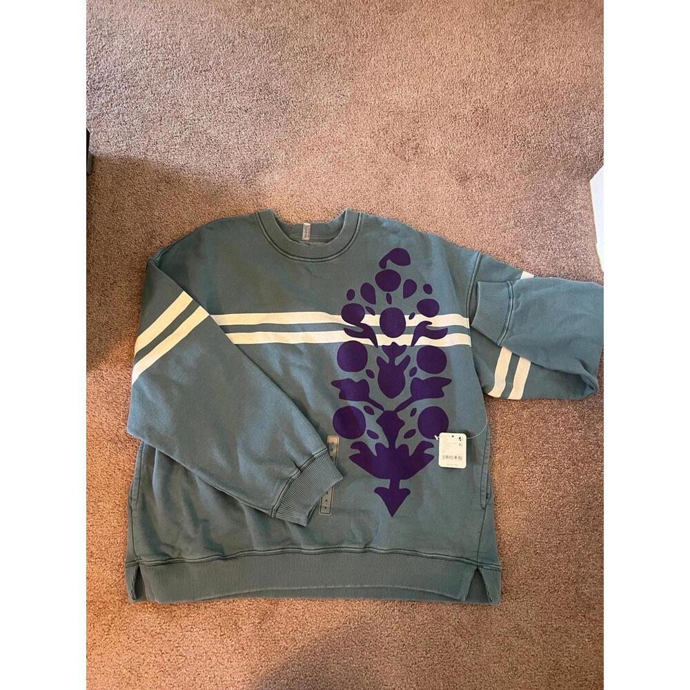 FP Movement Women’s All Star Logo Pullover, Small  BNWT